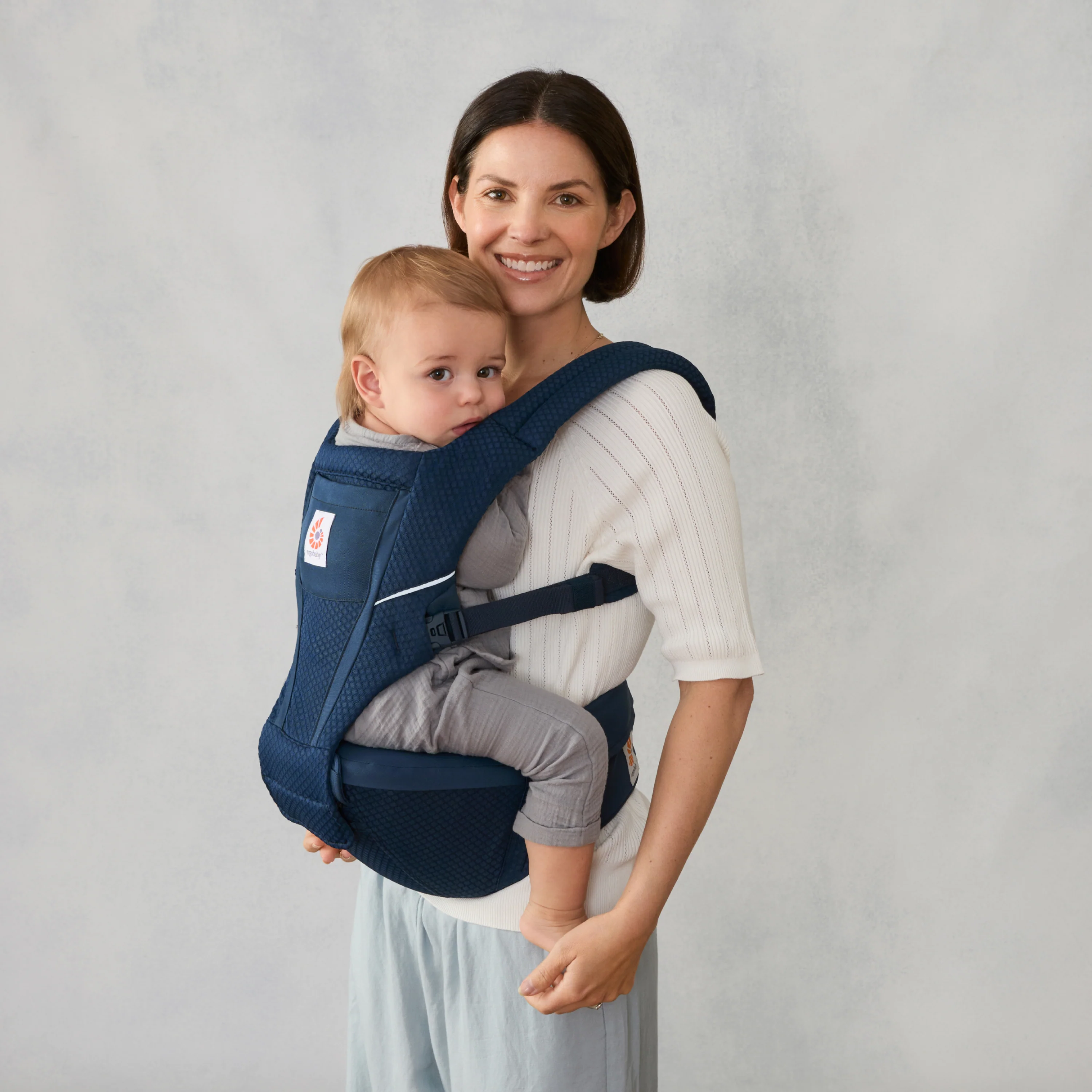 Alta Hip Seat Baby Carrier - Midnight Blue - Image 4