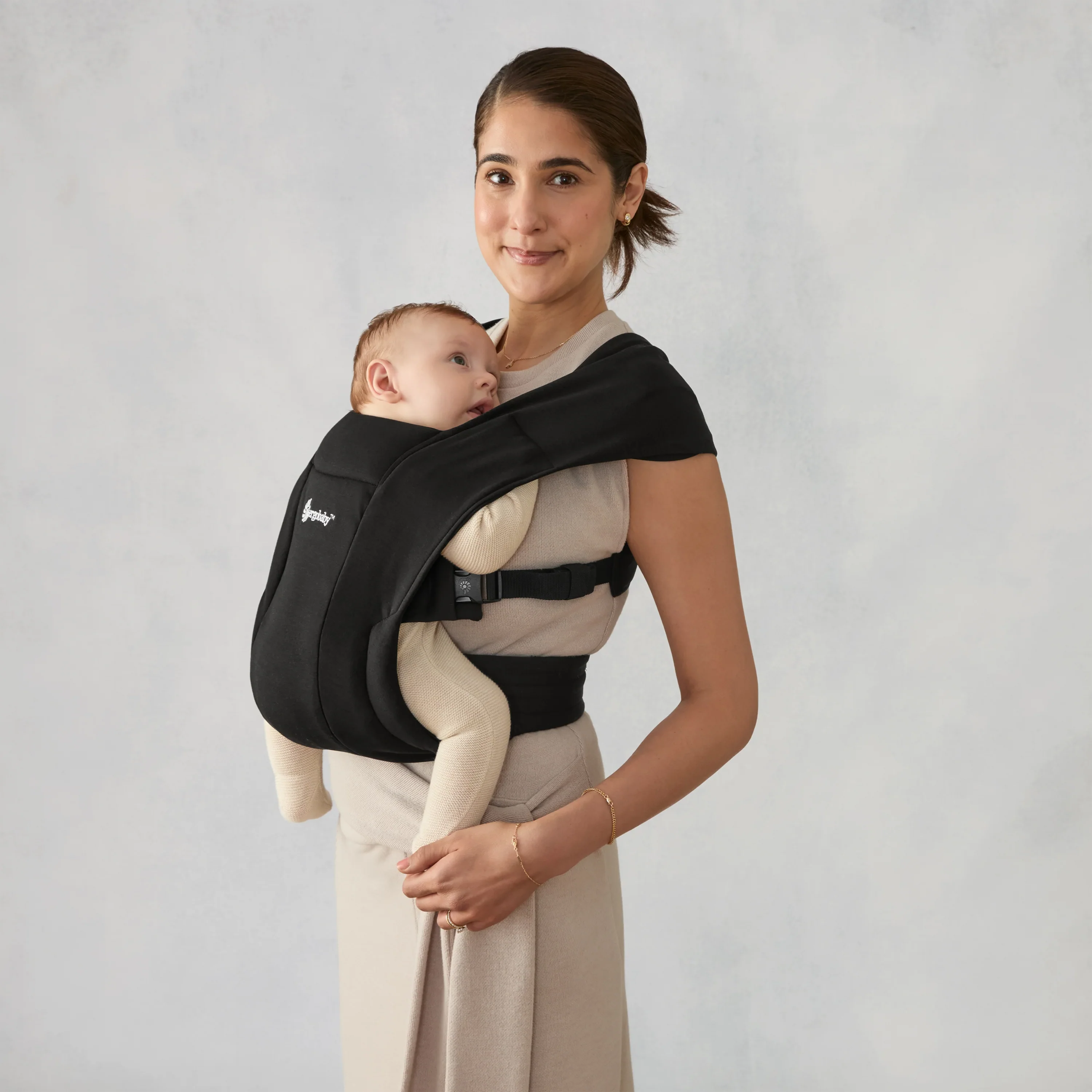 Embrace Baby Carrier - Pure Black - Image 4