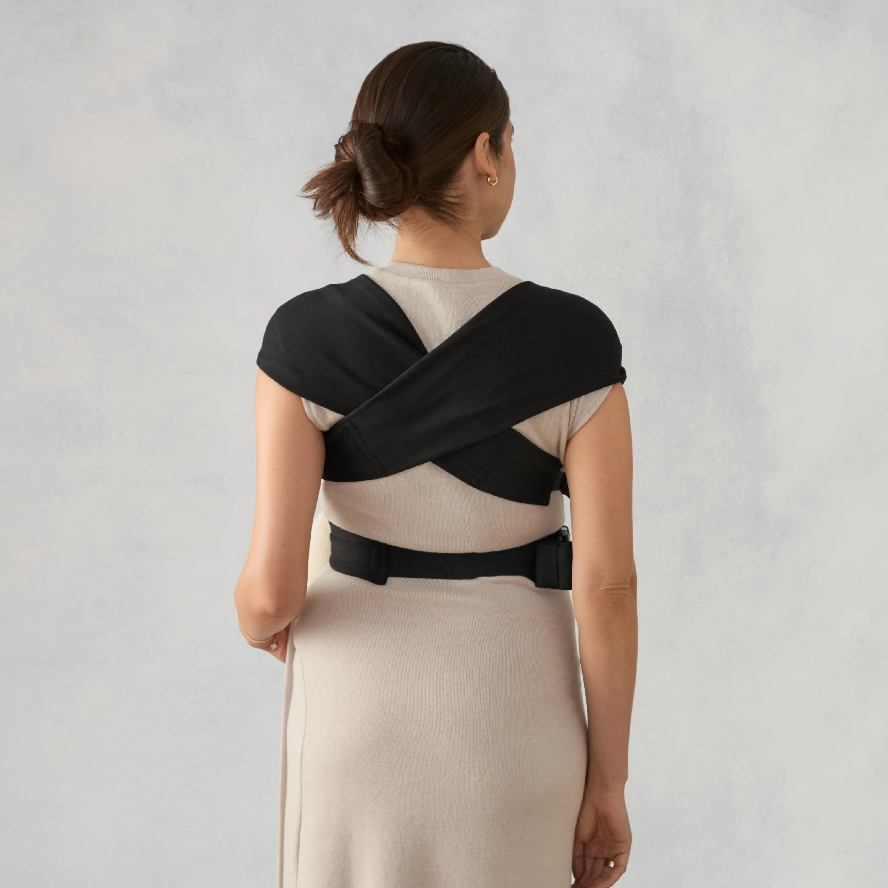 Embrace Baby Carrier - Pure Black - Image 5