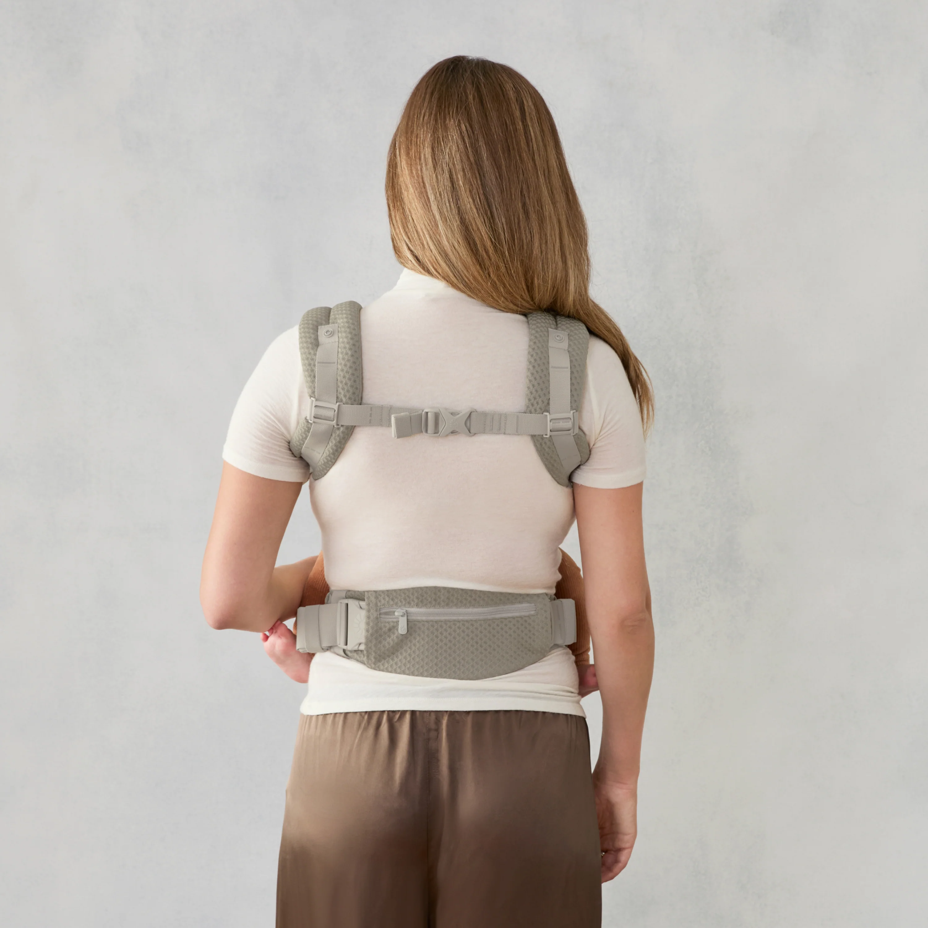 Omni Deluxe Mesh Baby Carrier - Soft Olive - Image 4