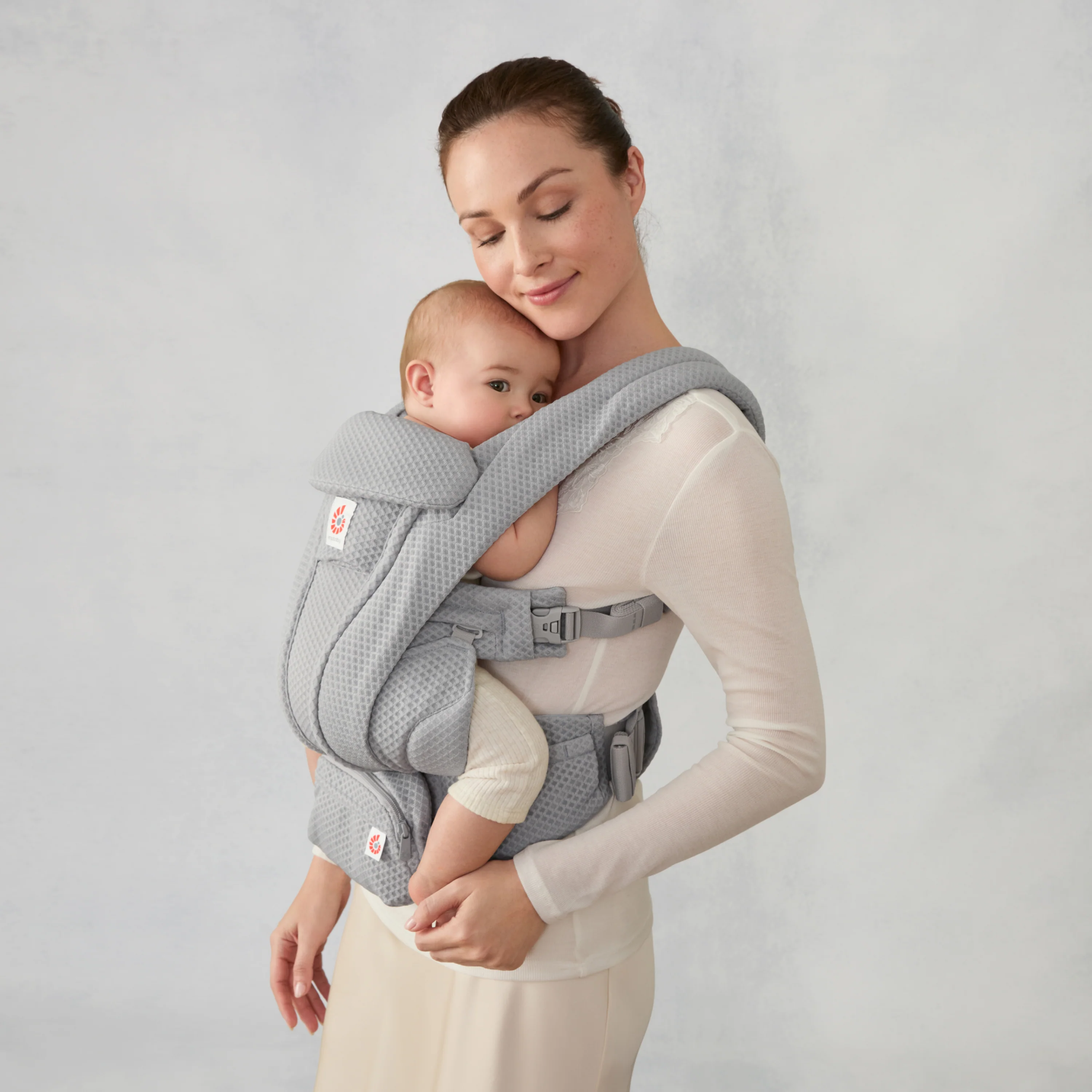 Omni Deluxe Mesh Baby Carrier - Pearl Grey - Image 4